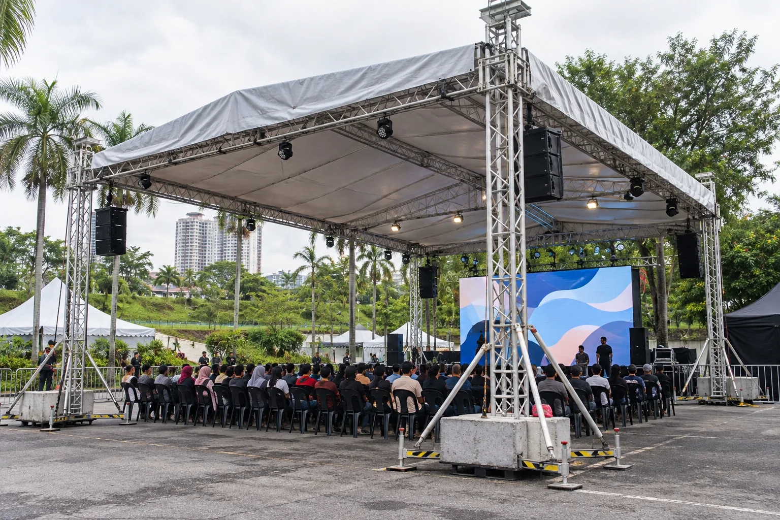 Audience Viewing Canopy Truss — illustrative setup